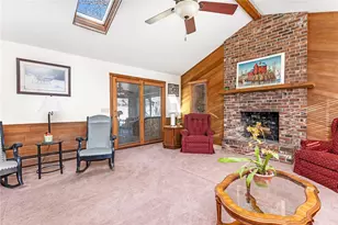 14 Metcalf Dr, Cumberland, RI 02864 - Photo 5