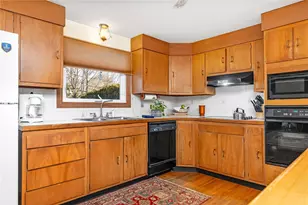 14 Metcalf Dr, Cumberland, RI 02864 - Photo 11