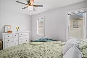 115 Samuel Gorton Ave, Warwick, RI 02889 - Photo 23