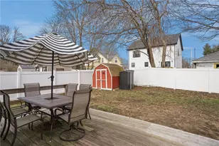 115 Samuel Gorton Ave, Warwick, RI 02889 - Photo 29