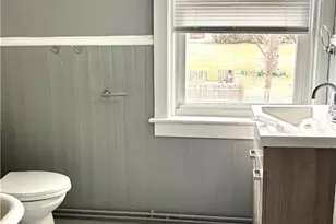 388 Child St, Warren, RI 02885 - Photo 15