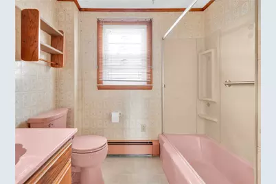 106 Coyle Avenue, East Providence, RI 02916 - Photo 23