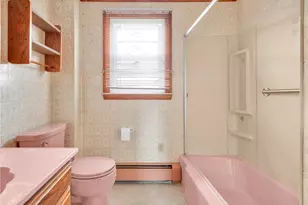 106 Coyle Ave, East Providence, RI 02916 - Photo 23