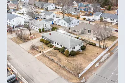 106 Coyle Avenue, East Providence, RI 02916 - Photo 33