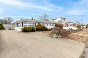 106 Coyle Ave, East Providence, RI 02916 - Photo 29