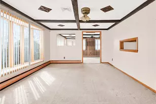 106 Coyle Ave, East Providence, RI 02916 - Photo 13