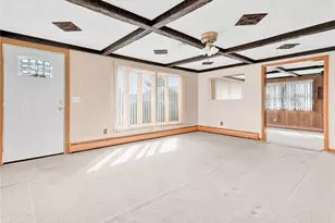 106 Coyle Ave, East Providence, RI 02916 - Photo 11