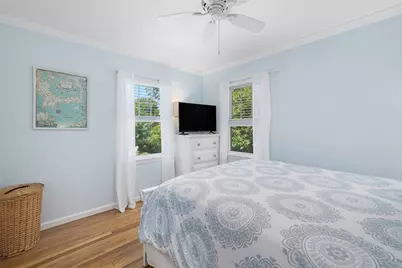133 Carroll Avenue, Newport, RI 02840 - Photo 21