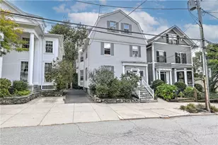 109 Bowen St, Providence, RI 02906 - Photo 1