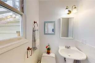 56 Pleasant View Ave, Smithfield, RI 02828 - Photo 9