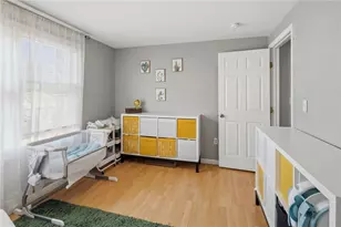 135 Seamans St, Providence, RI 02908 - Photo 19
