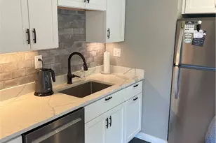 16 Dudley Ave, Newport, RI 02840 - Photo 11