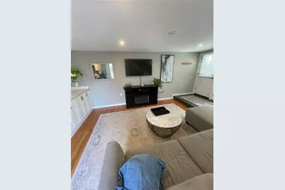 16 Dudley Avenue #6, Newport, RI 02840 - Photo 5