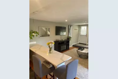 16 Dudley Avenue #6, Newport, RI 02840 - Photo 3