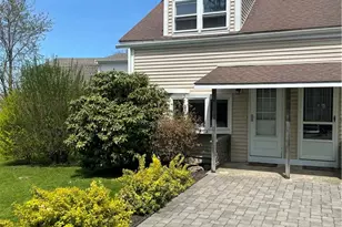16 Dudley Ave, Newport, RI 02840 - Photo 1