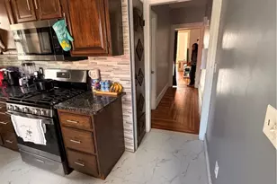 75 Sumter St, Providence, RI 02907 - Photo 11