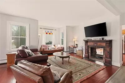 22 Summer Street #1, Newport, RI 02840 - Photo 5
