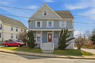 22 Summer St, Newport, RI 02840 - Photo 1