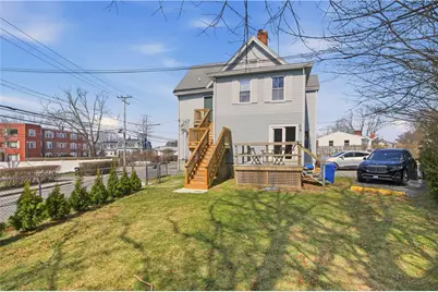 22 Summer Street #1, Newport, RI 02840 - Photo 27