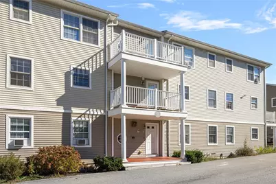 231 Maple Avenue #204, Newport, RI 02840 - Photo 37