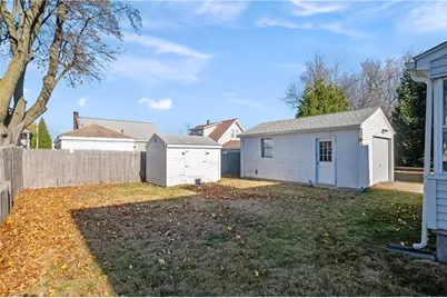 148 Sweet Avenue, Pawtucket, RI 02861 - Photo 27