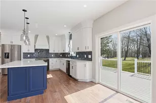 281 Essex Rd, North Kingstown, RI 02852 - Photo 23