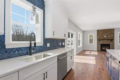 281 Essex Road, North Kingstown, RI 02852 - Photo 21