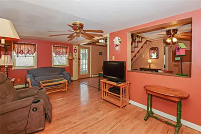 9 Edwards Avenue, South Kingstown, RI 02879 - Photo 5