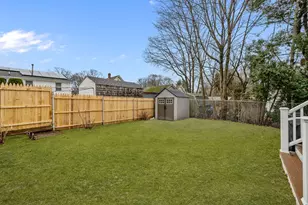 6 Tennyson Rd, Warwick, RI 02888 - Photo 7