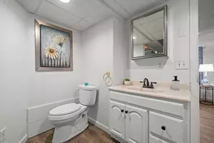 6 Tennyson Rd, Warwick, RI 02888 - Photo 31