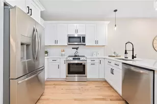 2907 Post Rd, Warwick, RI 02886 - Photo 5