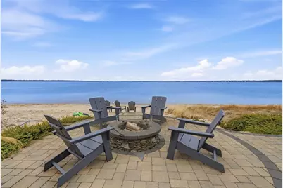 360 Shawomet Avenue, Warwick, RI 02889 - Photo 33