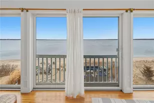 360 Shawomet Ave, Warwick, RI 02889 - Photo 25