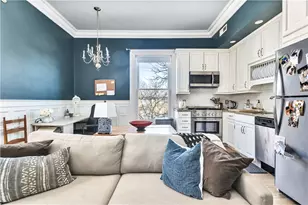 453 Angell St, Providence, RI 02906 - Photo 21