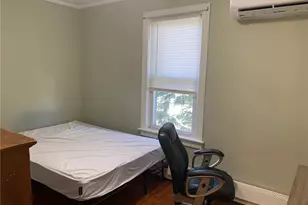 16 Grafton St, Newport, RI 02840 - Photo 11