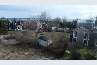 27 Westmoreland Street, Narragansett, RI 02882 - Photo 5