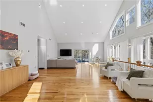 270 Brayton Rd, Tiverton, RI 02878 - Photo 3