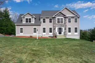 14 Longbrook Dr, Cumberland, RI 02864 - Photo 1