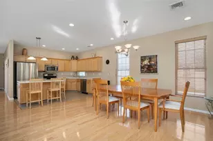 21 Cambridge Cir, Smithfield, RI 02917 - Photo 3