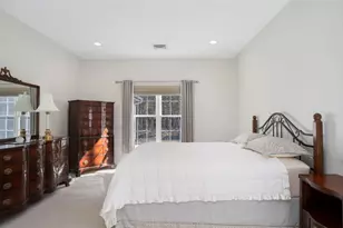 21 Cambridge Cir, Smithfield, RI 02917 - Photo 7