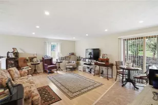 24 Sandy Ln, Bristol, RI 02809 - Photo 21