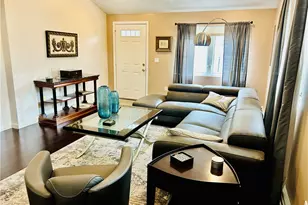 11 College Hill Rd, Warwick, RI 02886 - Photo 9