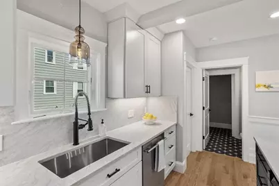 9 Whitwell Place, Newport, RI 02840 - Photo 17