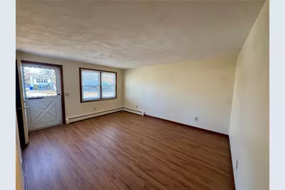 135 Rounds Avenue, East Providence, RI 02915 - Photo 3