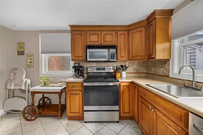 55 Mayflower Drive, Cranston, RI 02905 - Photo 11