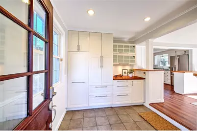 367 New Meadow Road, Barrington, RI 02806 - Photo 3