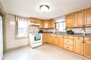 138 Willow Ave, Little Compton, RI 02837 - Photo 15