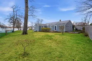 28 Glenbrook Rd, Warwick, RI 02889 - Photo 33