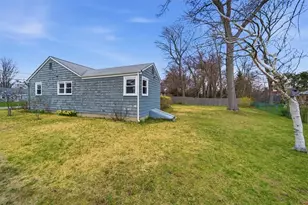 28 Glenbrook Rd, Warwick, RI 02889 - Photo 35