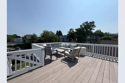 8 Barney Street #3, Newport, RI 02840 - Photo 9